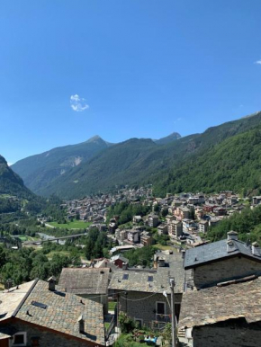 Piccola Parigi Chiesa In Valmalenco